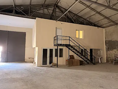 Kirayə verilir obyekt 1600 m²