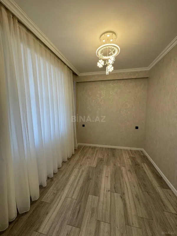 Satılır 3 otaqlı mənzil 57 m²