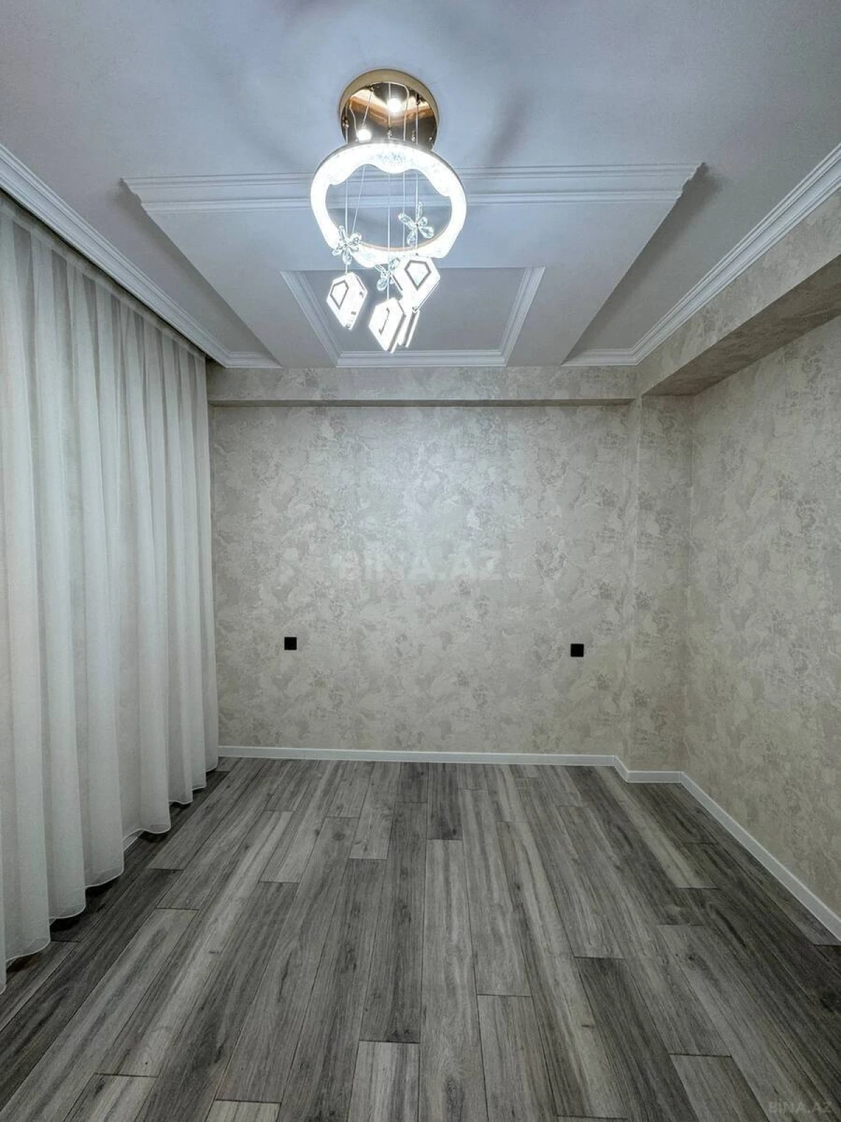 Satılır 3 otaqlı mənzil 57 m²
