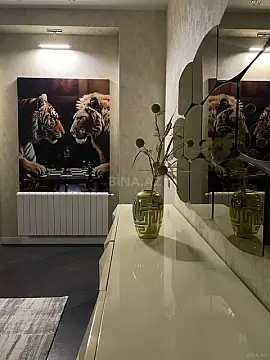 Kirayə verilir 3 otaqlı mənzil 150 m²