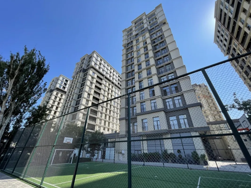 Satılır 2 otaqlı mənzil 62 m²