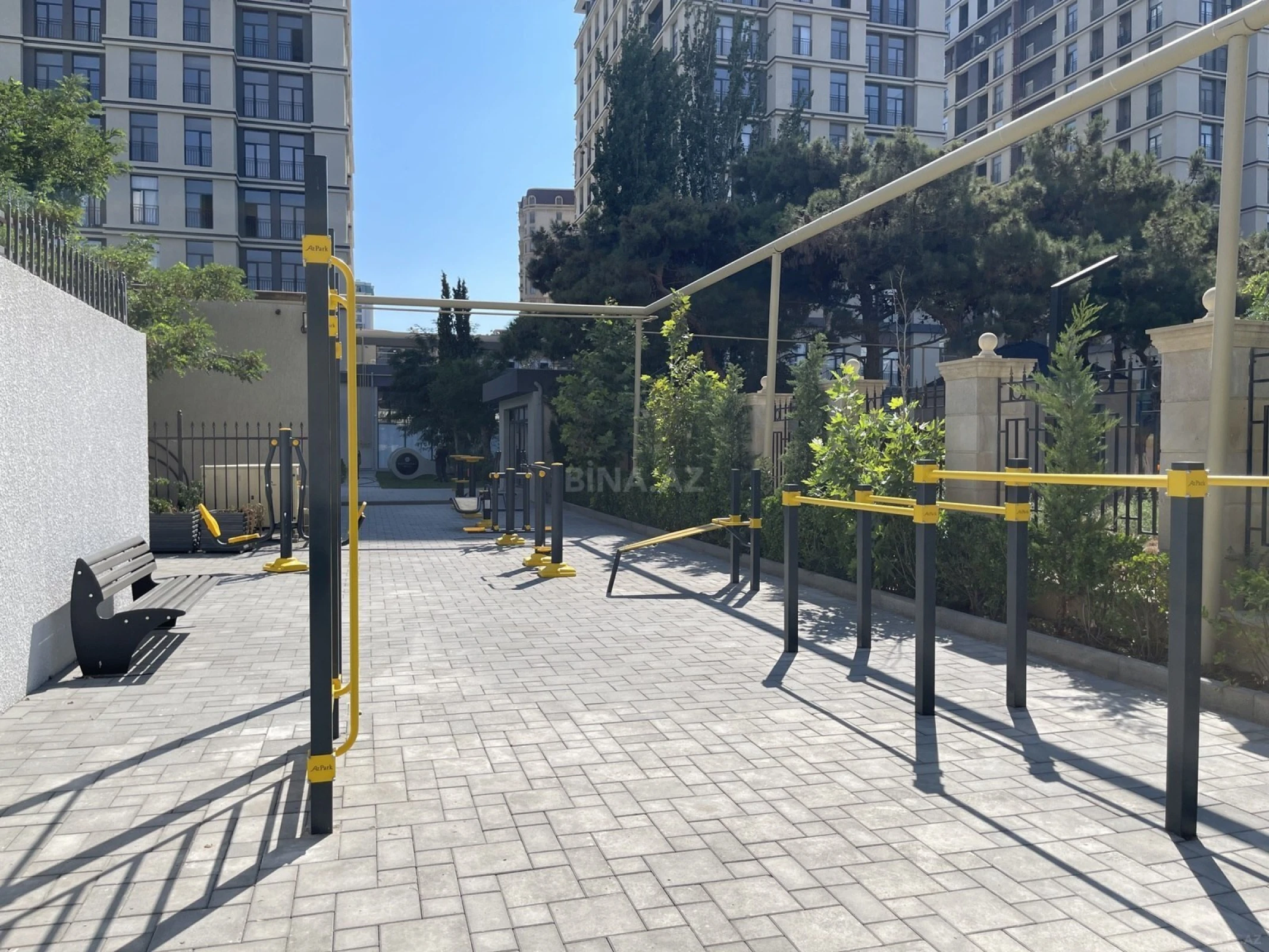 Satılır 2 otaqlı mənzil 62 m²