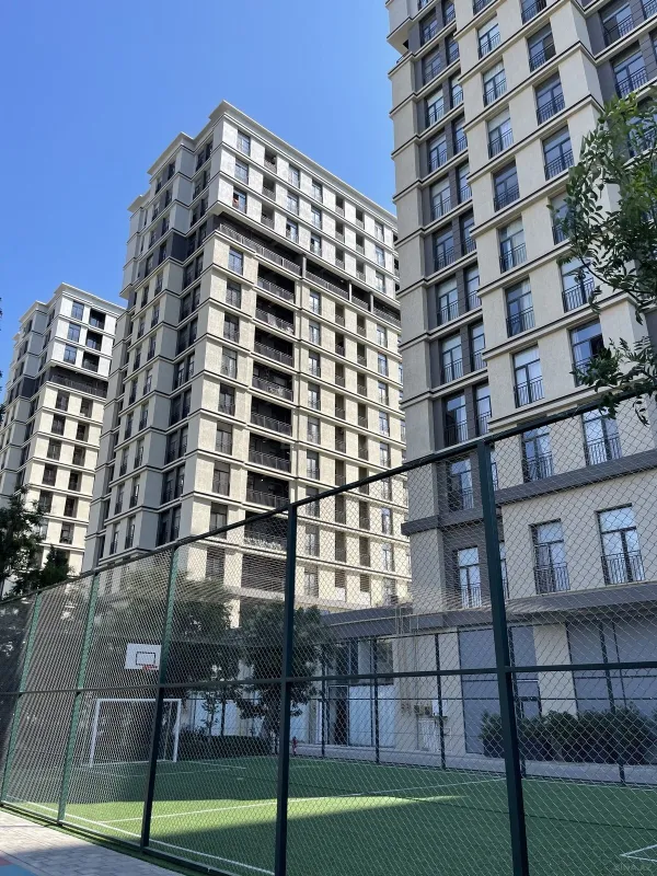 Satılır 2 otaqlı mənzil 62 m²