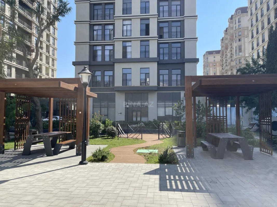 Satılır 2 otaqlı mənzil 62 m²