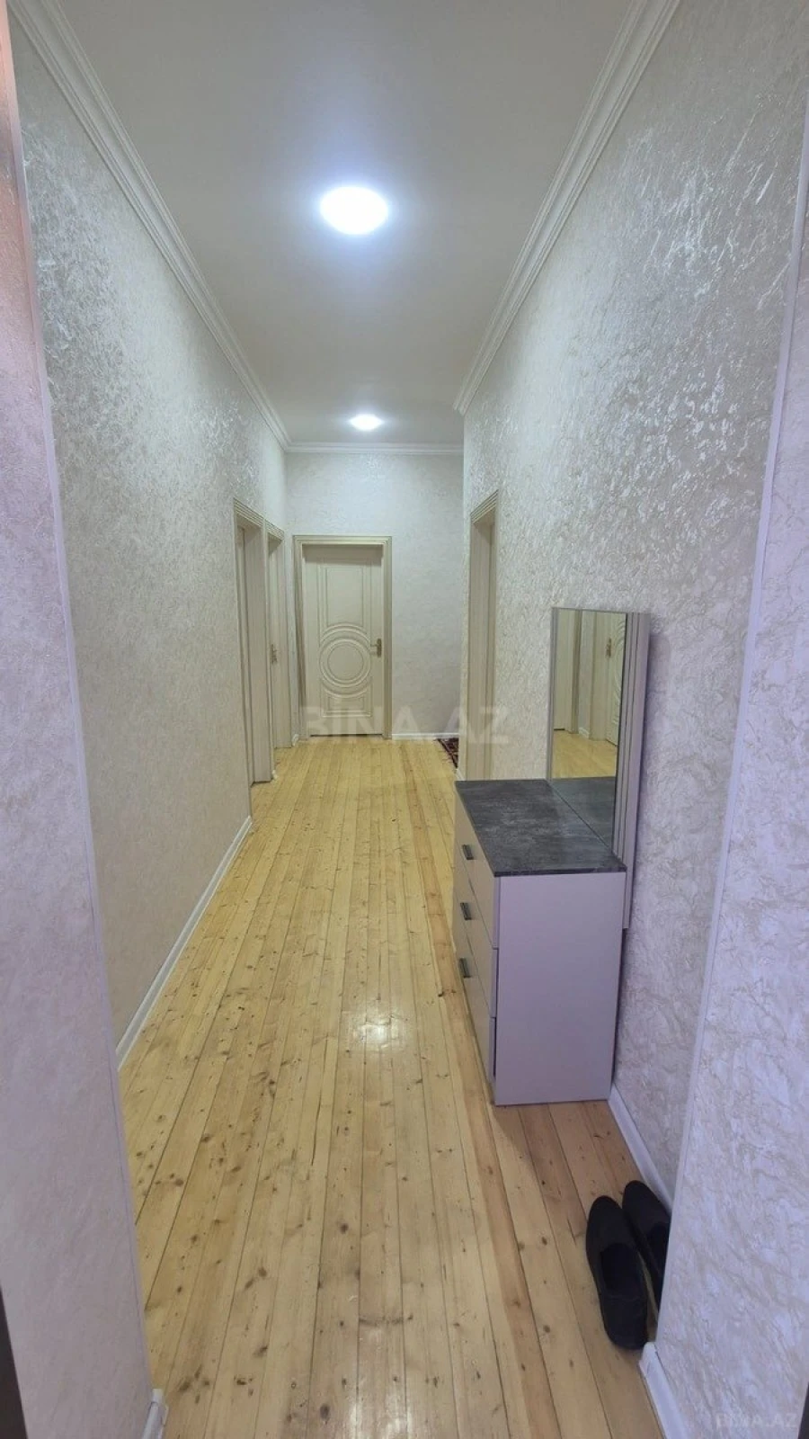 Satılır 7 otaqlı həyət evi 171 m²