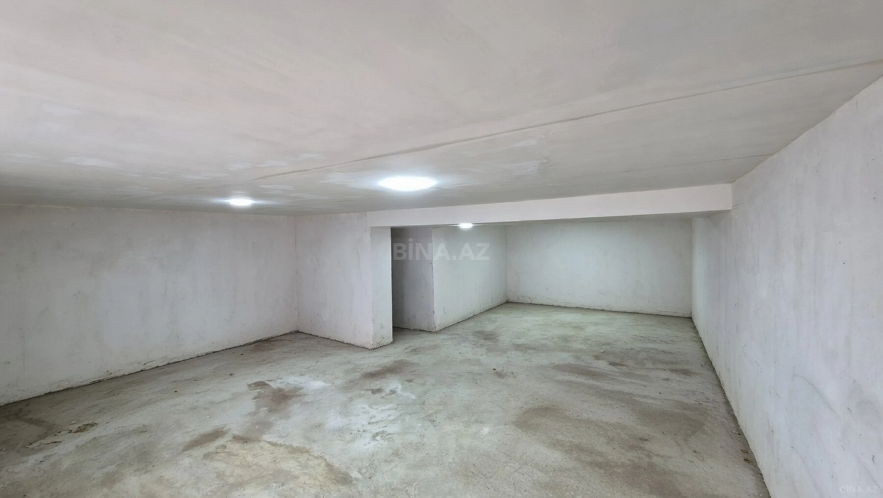 Satılır 7 otaqlı həyət evi 171 m²