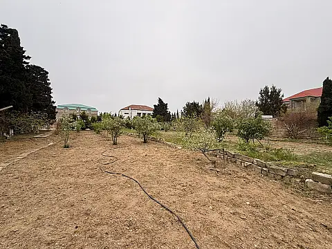 Satılır torpaq sahəsi 15 m²