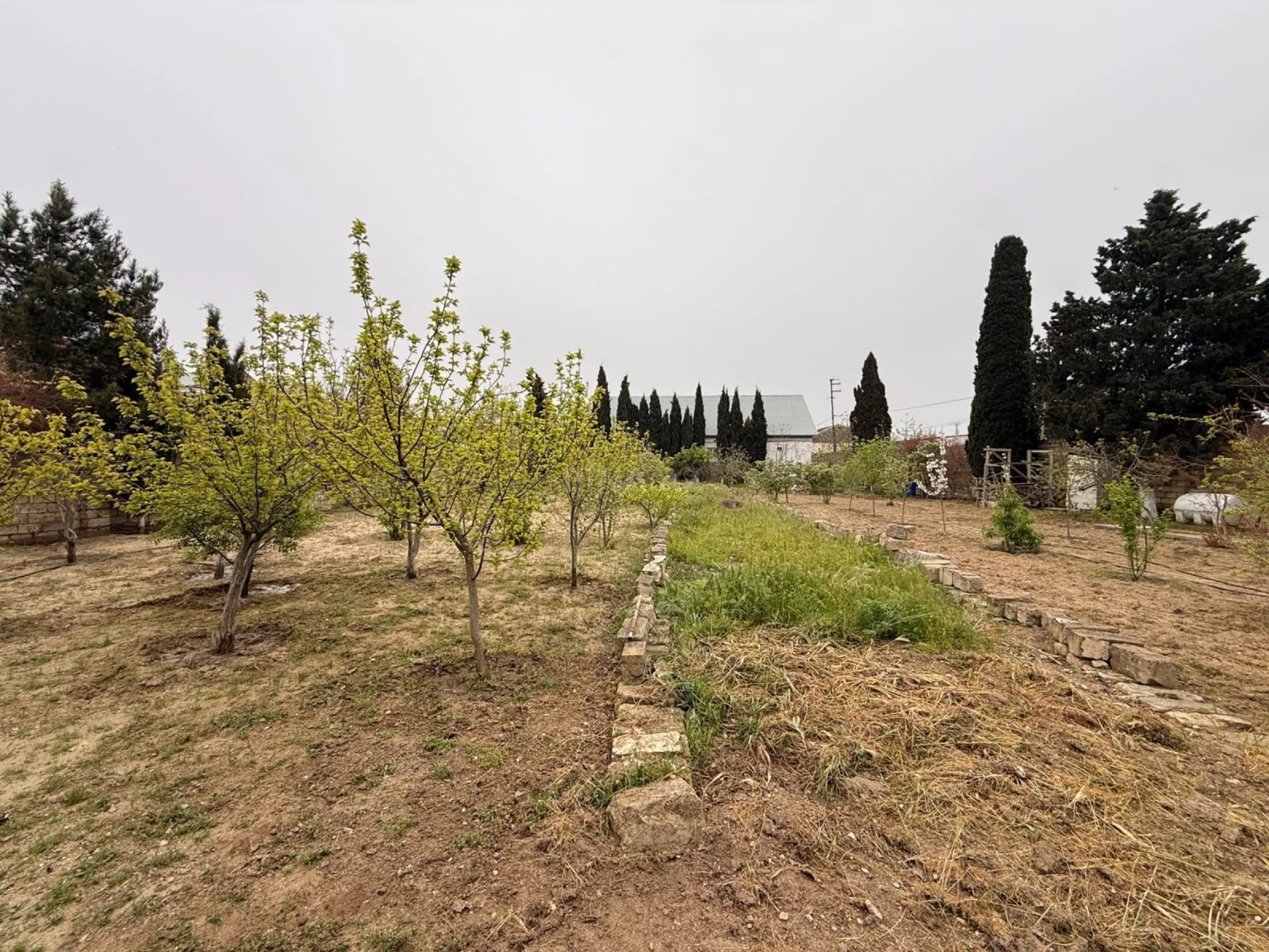 Satılır torpaq sahəsi 15 m²