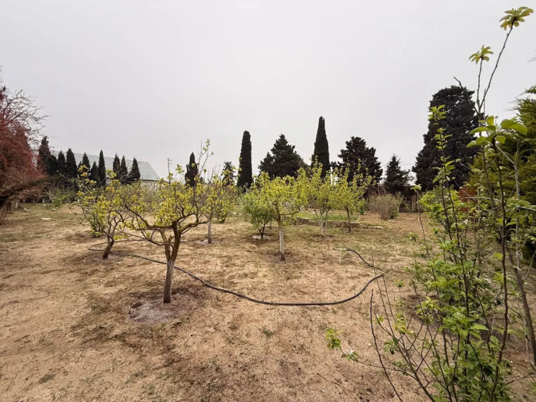 Satılır torpaq sahəsi 15 m²