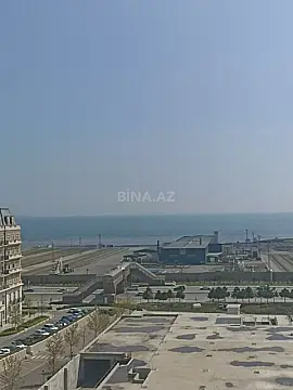 Satılır 4 otaqlı mənzil 176.2 m²