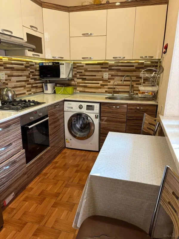 Satılır 2 otaqlı mənzil 55 m²