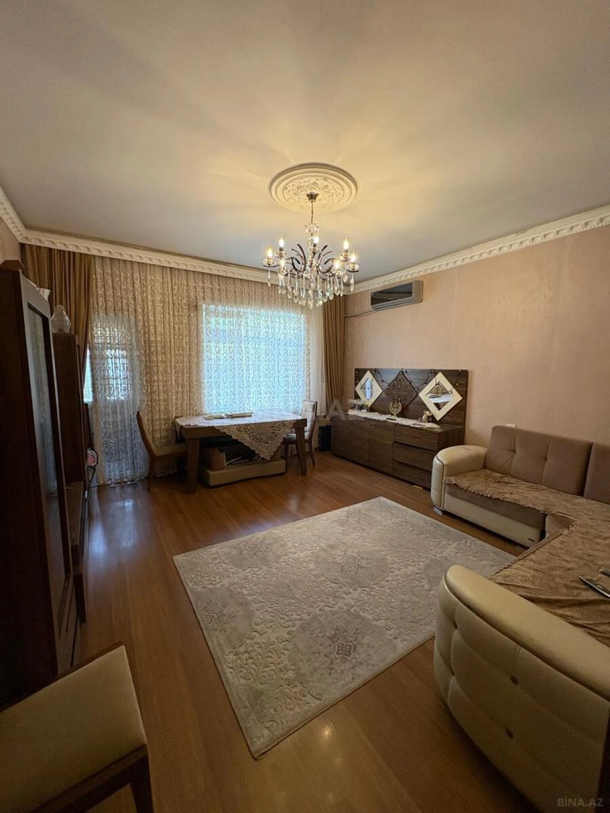 Satılır 2 otaqlı mənzil 55 m²