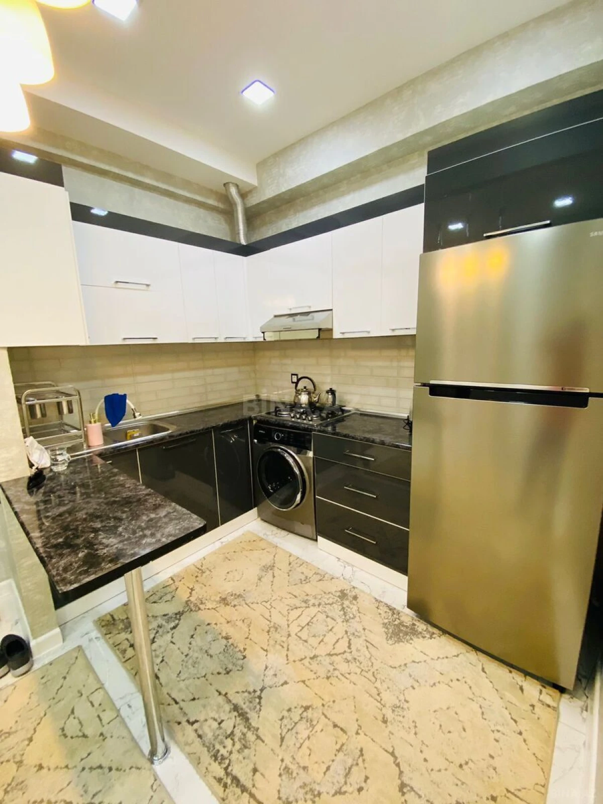 Satılır 3 otaqlı mənzil 85 m²