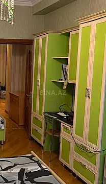 Satılır 3 otaqlı mənzil 125 m²