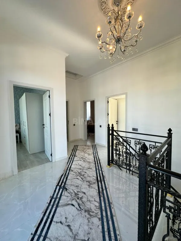 Kirayə verilir 5 otaqlı həyət evi 180 m²