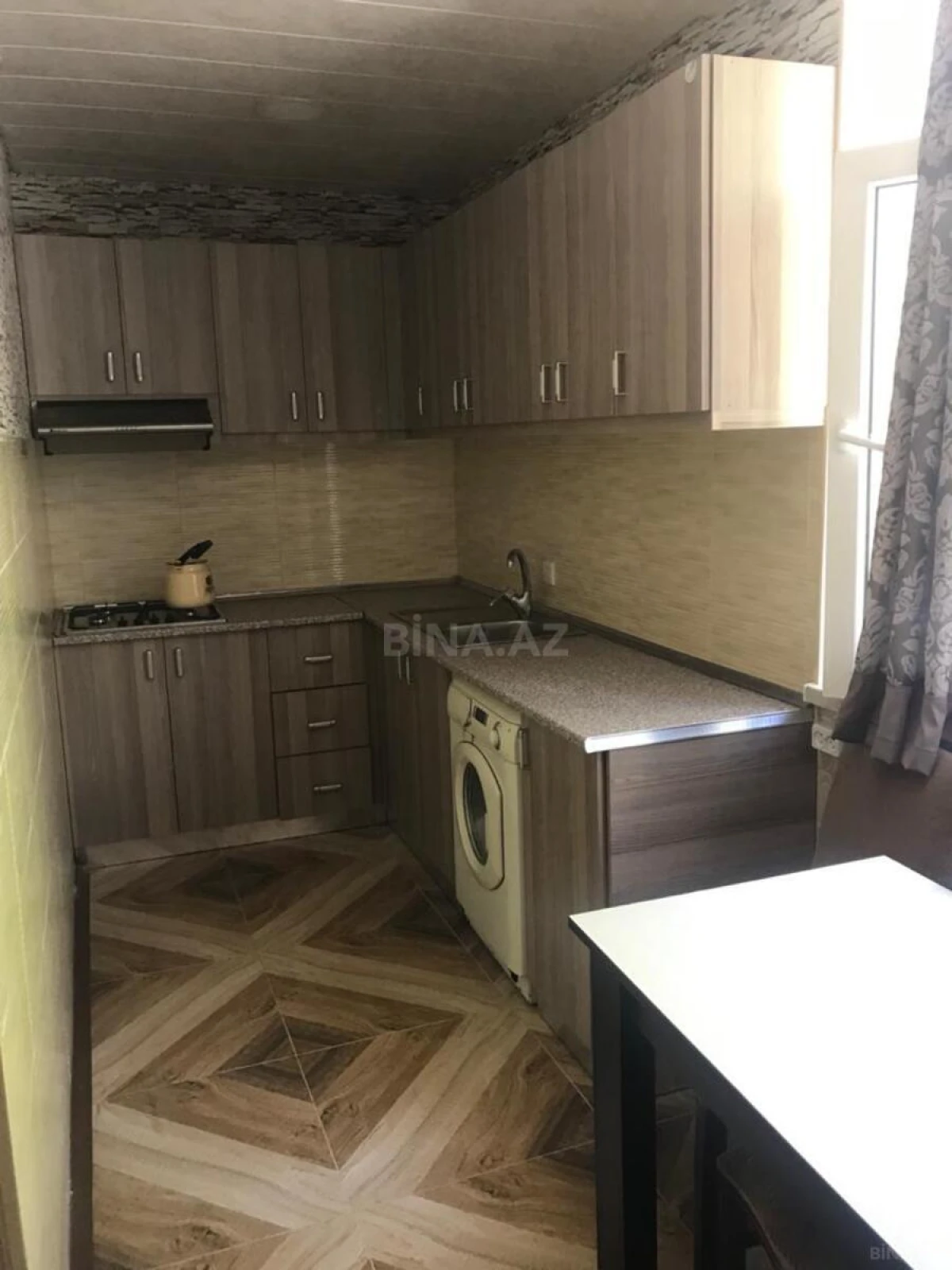 Kirayə verilir 3 otaqlı mənzil 80 m²