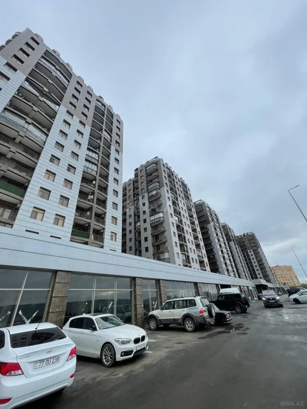 Satılır 2 otaqlı mənzil 77.6 m²