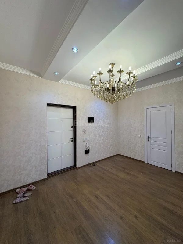 Satılır 2 otaqlı mənzil 77.6 m²