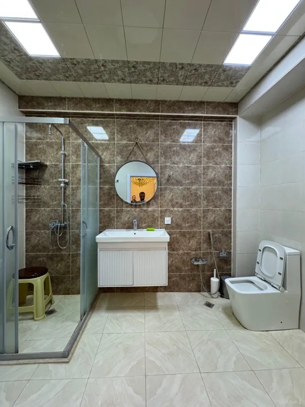 Satılır 2 otaqlı mənzil 77.6 m²