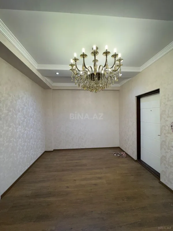 Satılır 2 otaqlı mənzil 77.6 m²