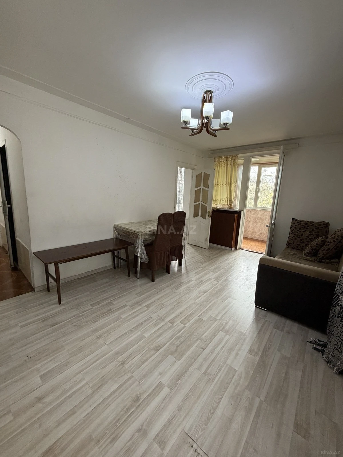 Satılır 2 otaqlı mənzil 34 m²