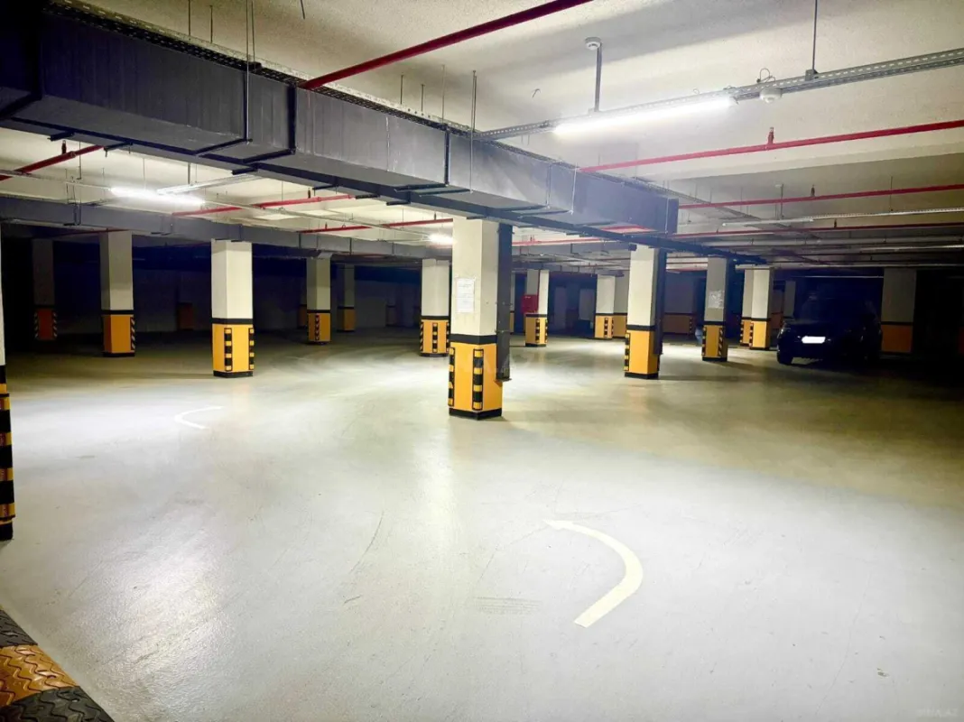 Satılır 3 otaqlı mənzil 117 m²