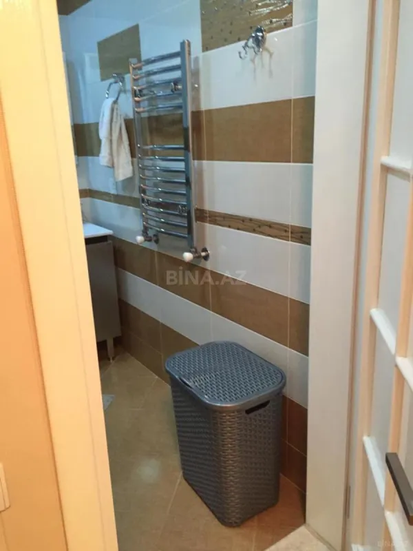 Kirayə verilir 3 otaqlı mənzil 140 m²