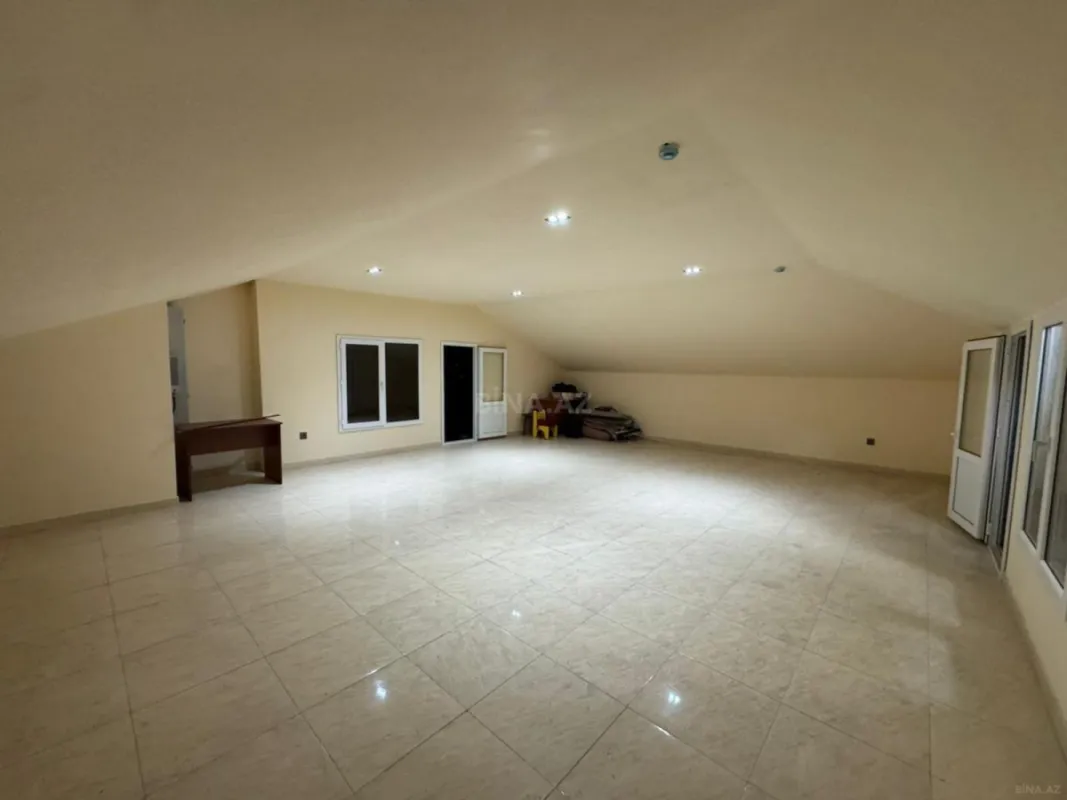 Kirayə verilir obyekt 200 m²