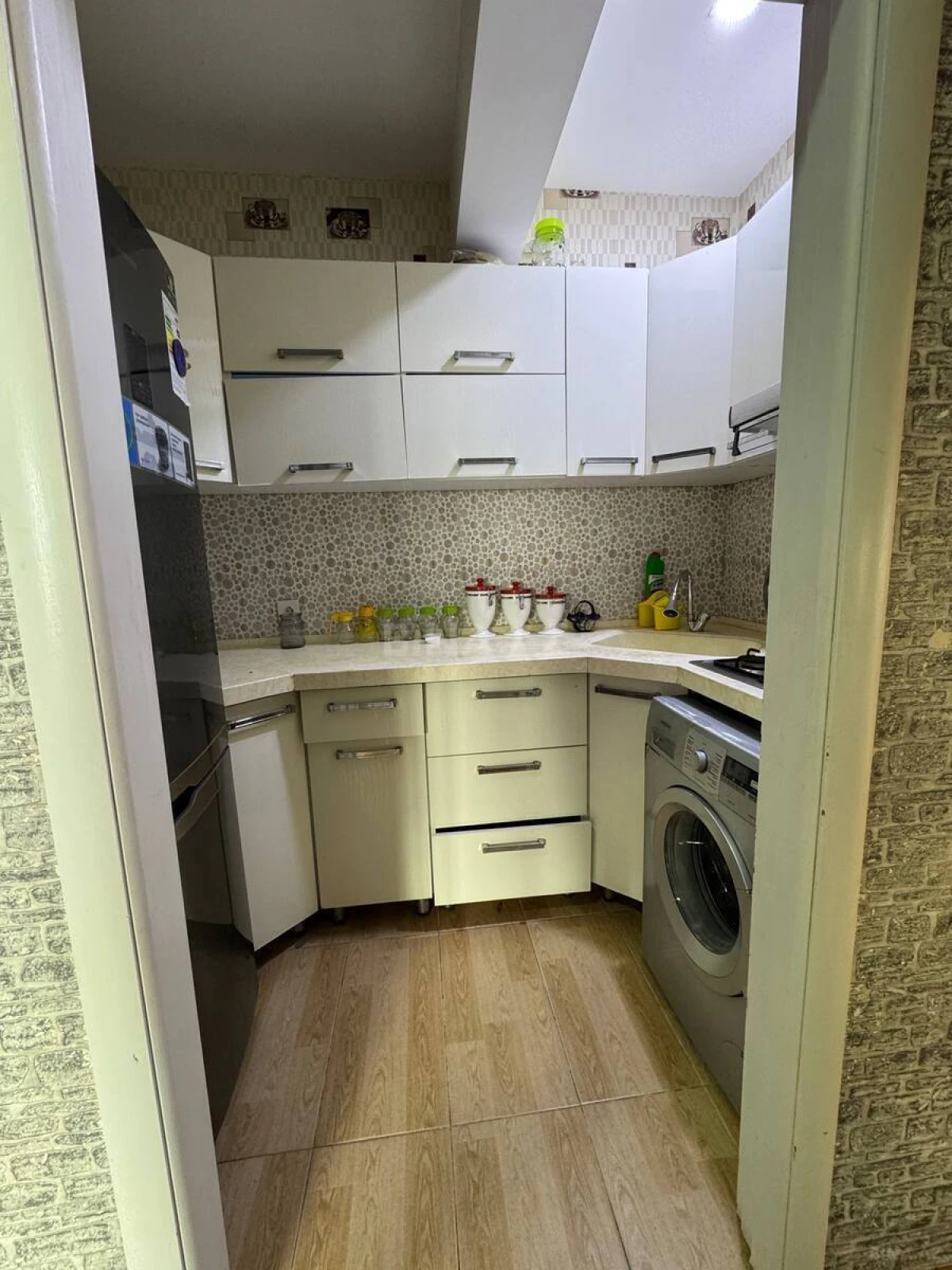 Satılır 3 otaqlı mənzil 65 m²