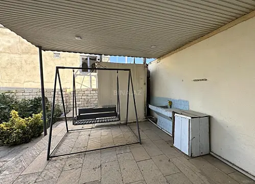 Satılır 6 otaqlı həyət evi 170 m²