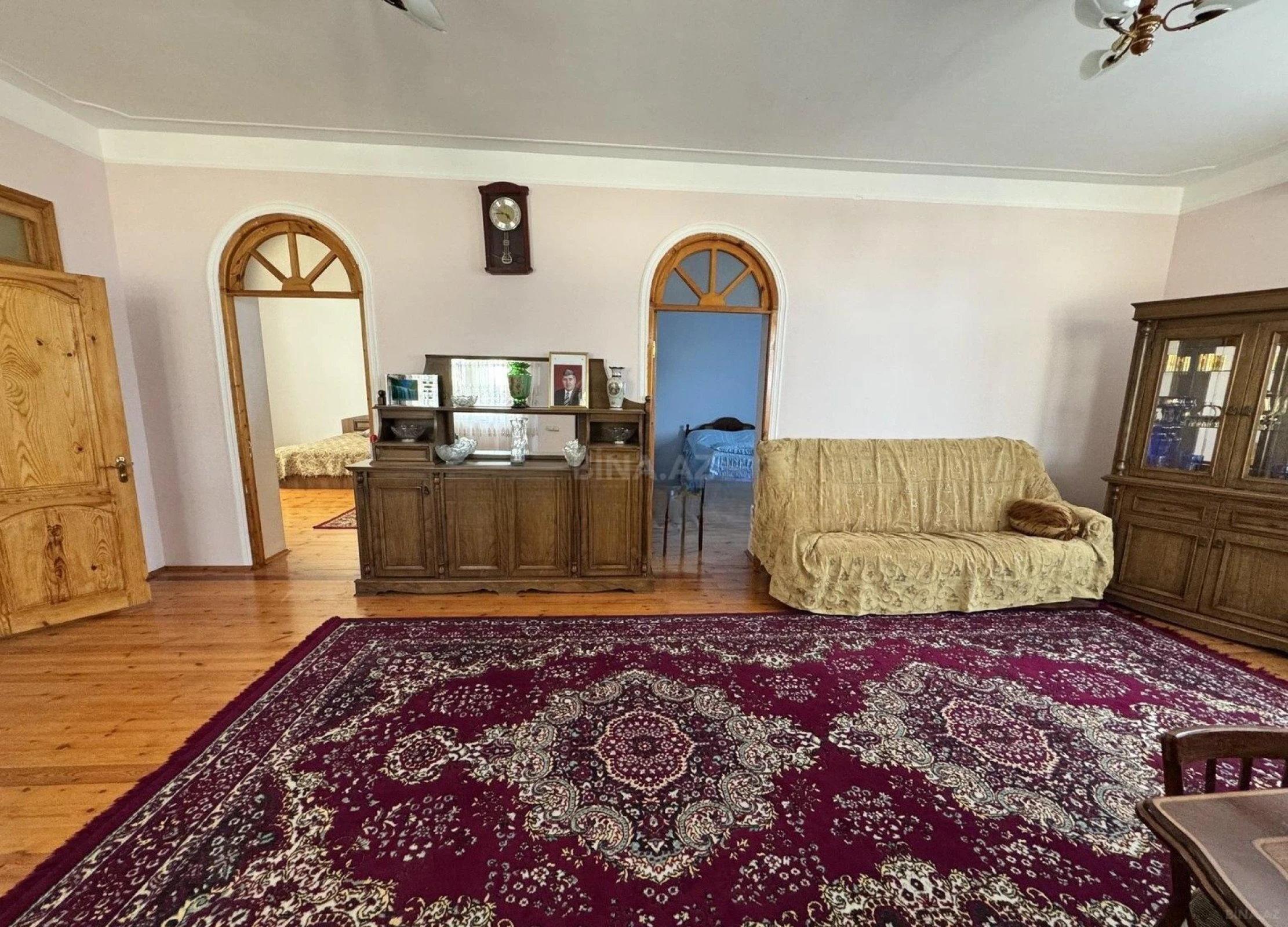 Satılır 6 otaqlı həyət evi 170 m²