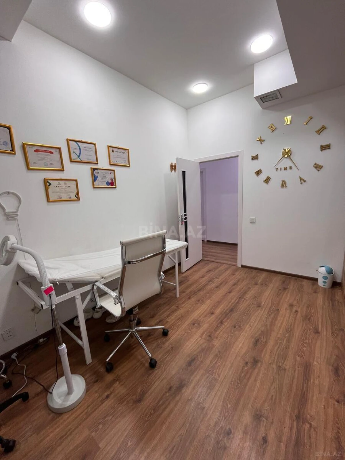 Kirayə verilir 1 otaqlı ofis 17 m²