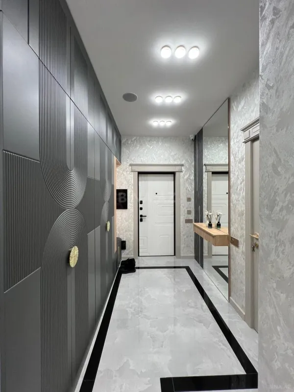 Satılır 3 otaqlı mənzil 110 m²