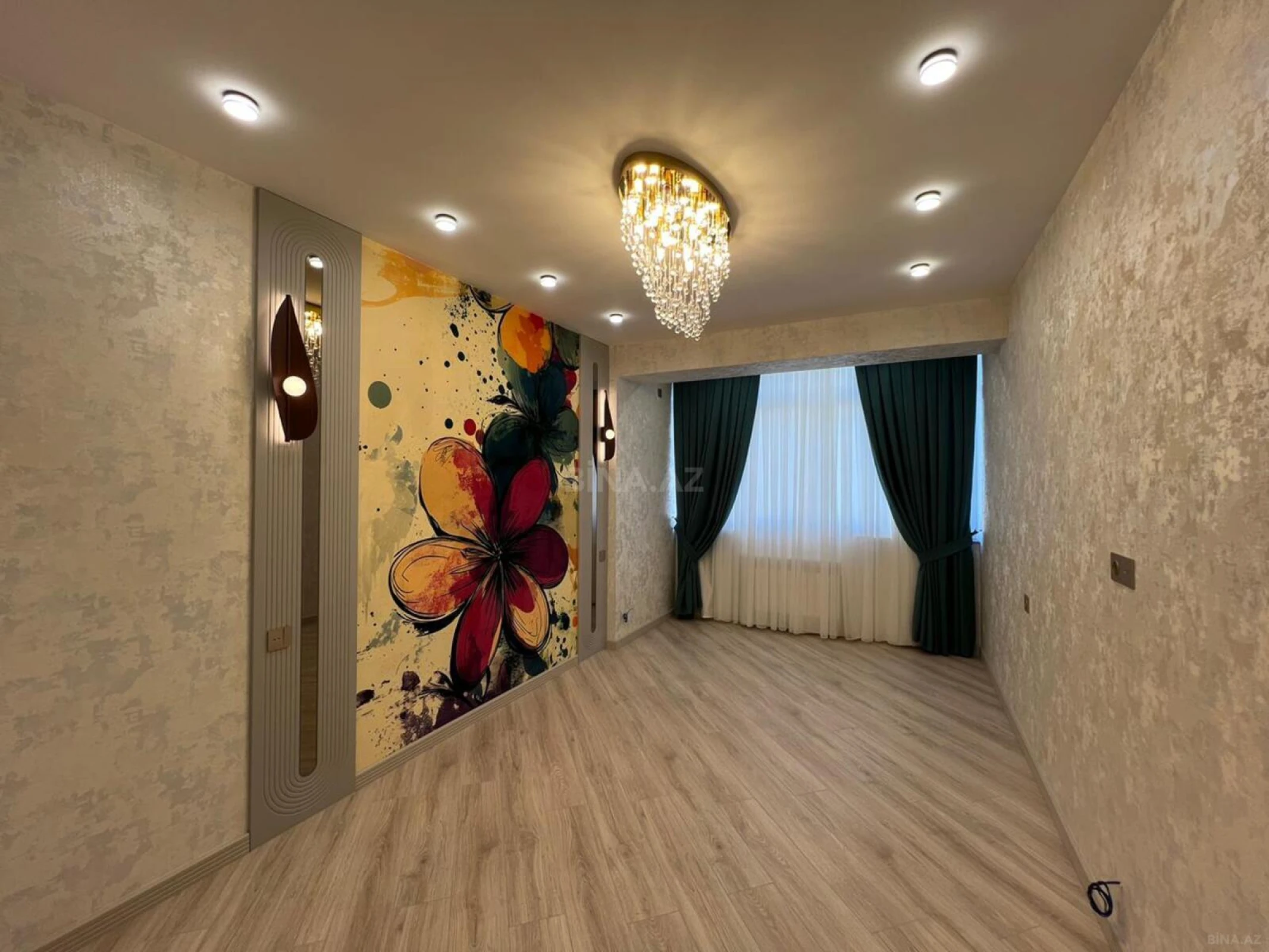 Satılır 3 otaqlı mənzil 110 m²