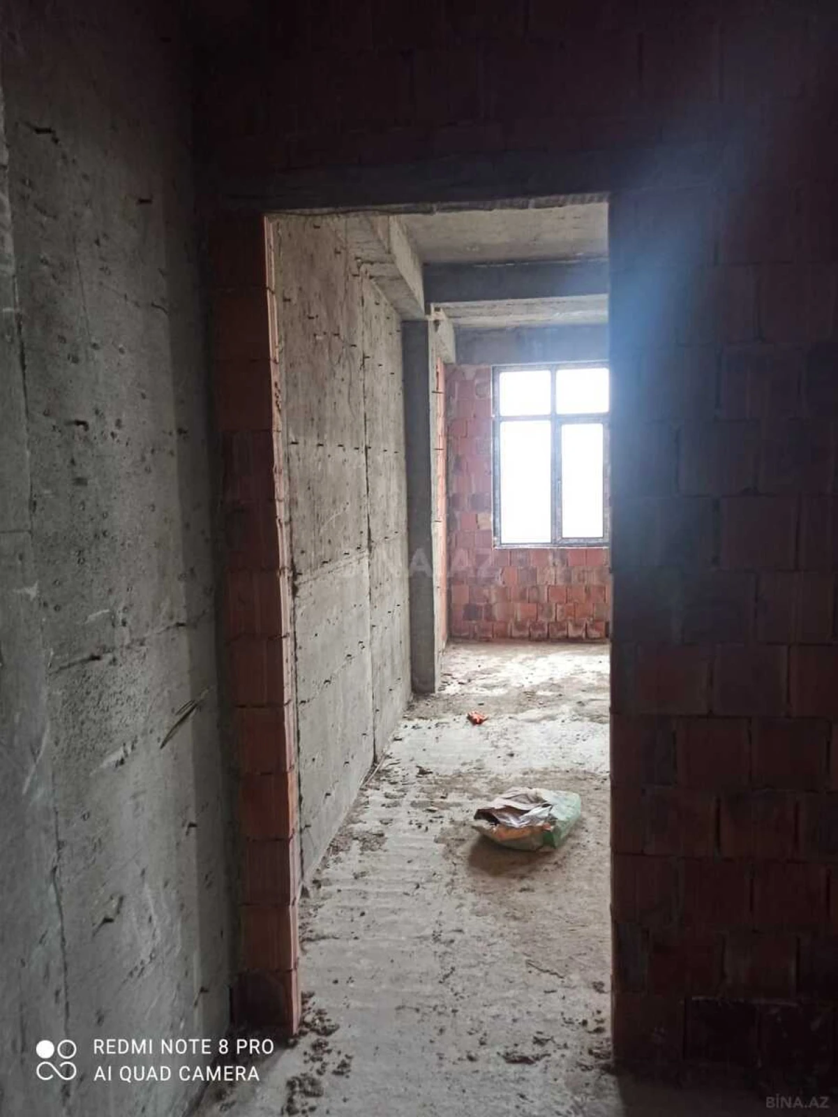 Satılır 3 otaqlı mənzil 150 m²