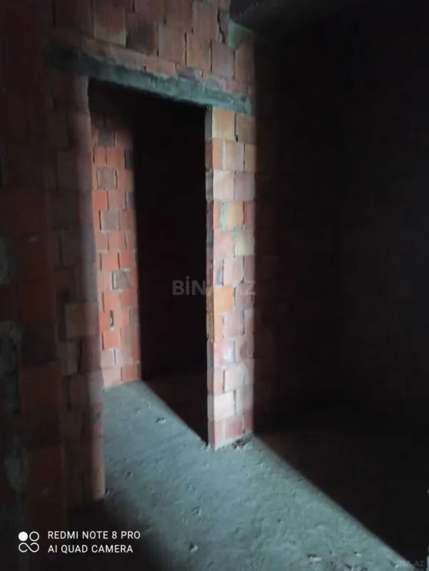 Satılır 3 otaqlı mənzil 150 m²