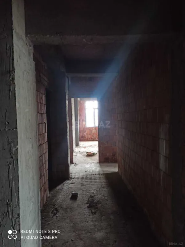 Satılır 3 otaqlı mənzil 150 m²