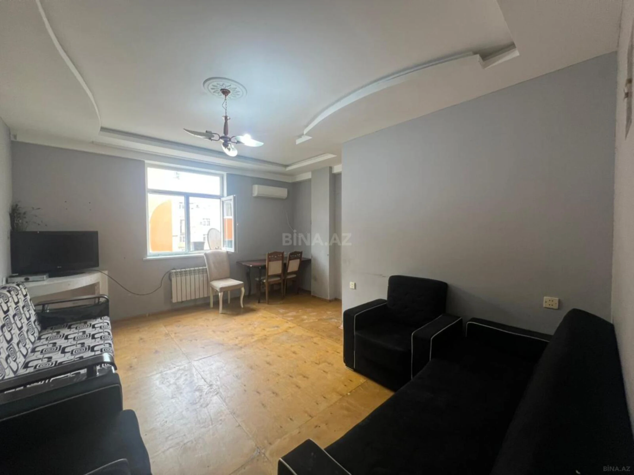 Kirayə verilir 2 otaqlı mənzil 56 m²