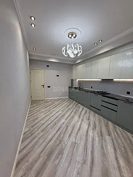 Satılır 3 otaqlı mənzil 105 m²