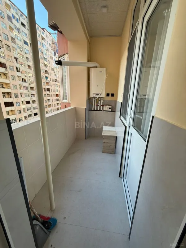 Satılır 3 otaqlı mənzil 105 m²