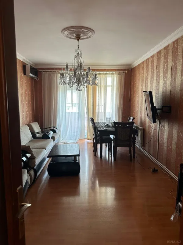 Satılır 3 otaqlı mənzil 100 m²