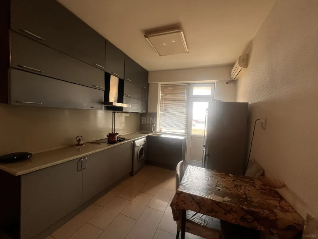 Satılır 2 otaqlı mənzil 61 m²