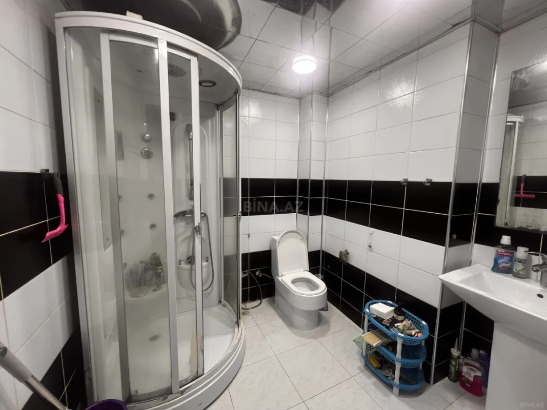 Satılır 2 otaqlı mənzil 61 m²