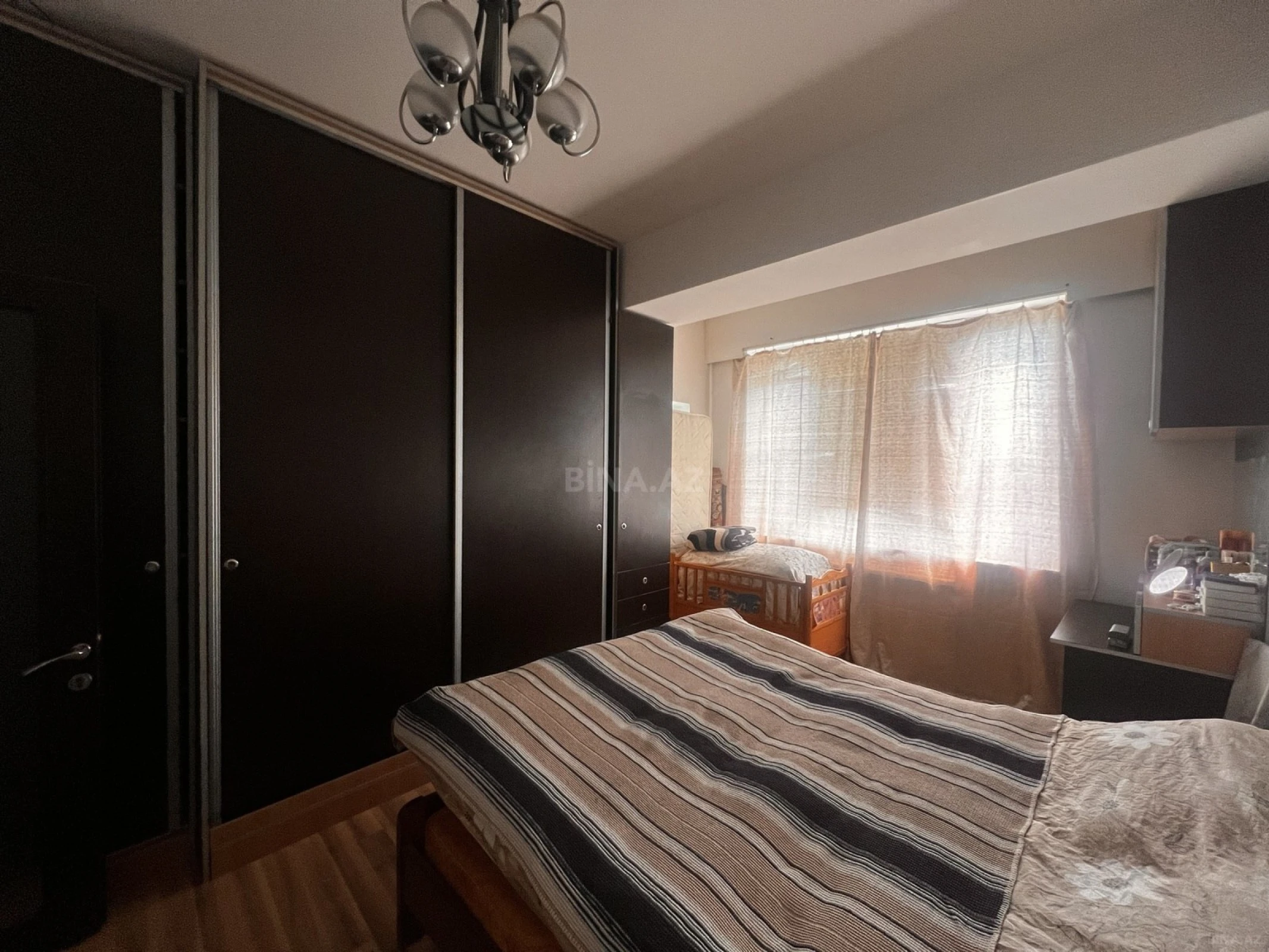 Satılır 2 otaqlı mənzil 61 m²