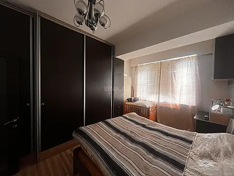 Satılır 2 otaqlı mənzil 61 m²