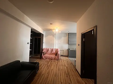 Satılır 2 otaqlı mənzil 61 m²