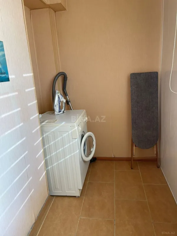 Kirayə verilir 2 otaqlı mənzil 70 m²