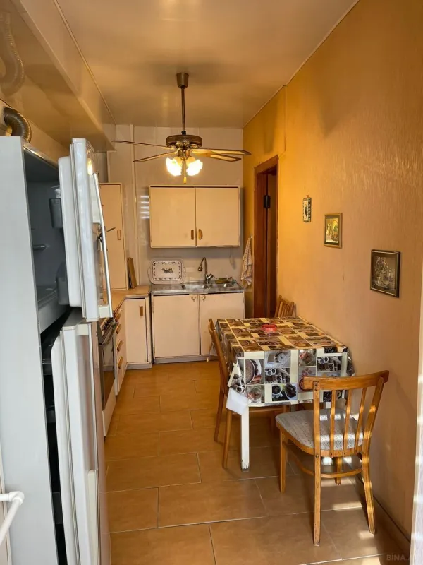 Kirayə verilir 2 otaqlı mənzil 70 m²