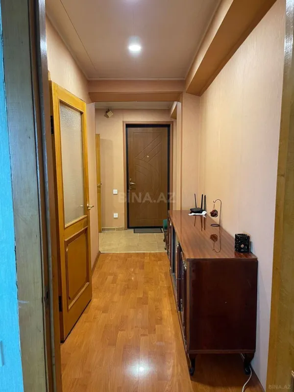 Kirayə verilir 2 otaqlı mənzil 70 m²