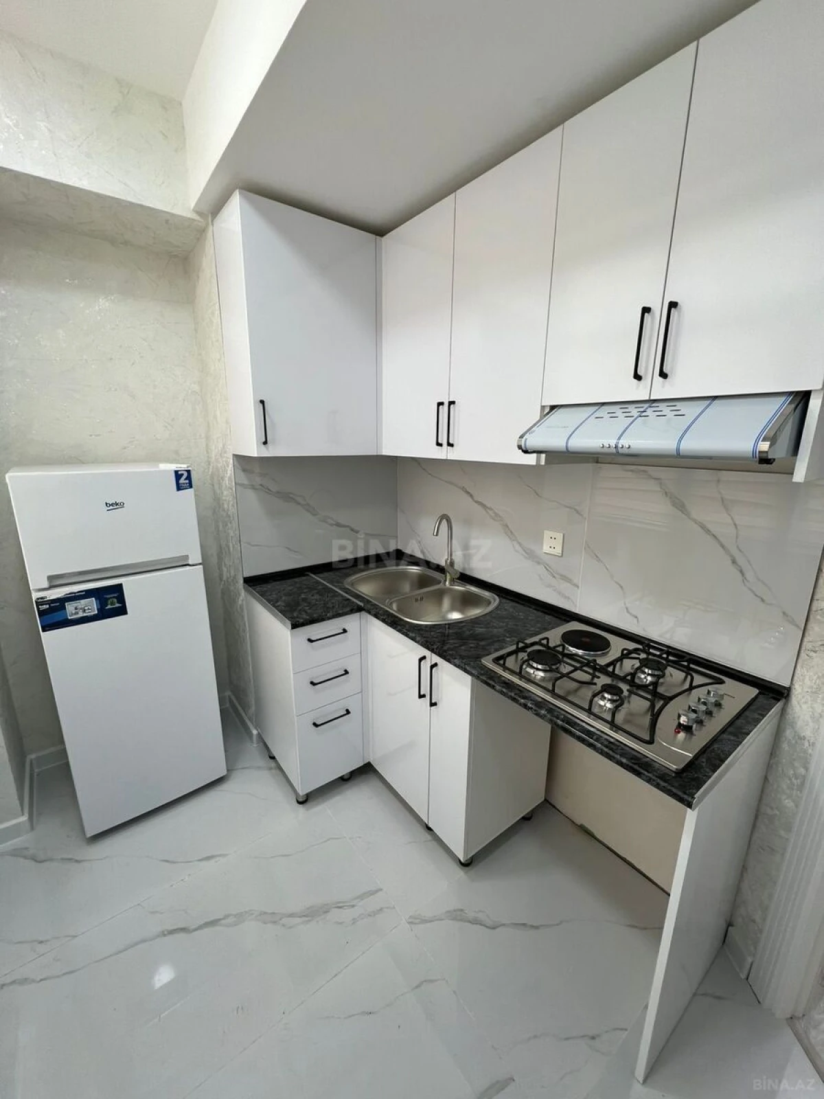 Satılır 2 otaqlı mənzil 56 m²